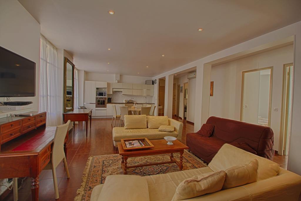 Apartmán F3 Place Miot Ajaccio  Exteriér fotografie
